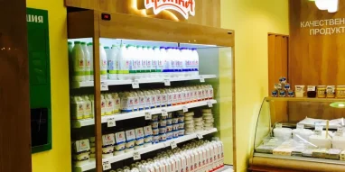 Магазин молочной продукции Сырник на Первомайской улице 